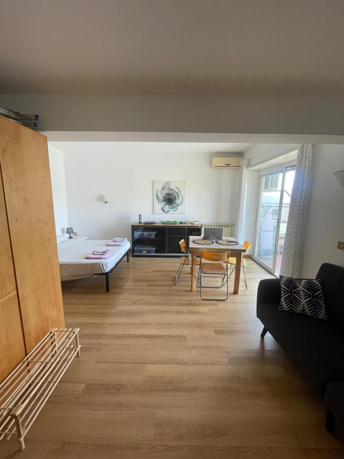 Bright And Cozy Near Trastevere Station * Rome